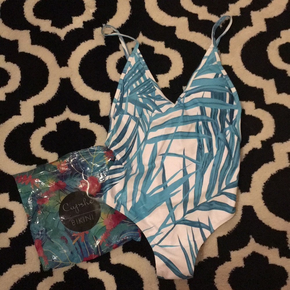 Cupshe | One Piece Swimsuit | S